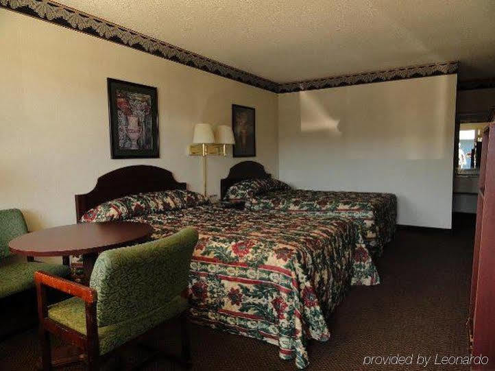 Red Carpet Inn & Suites - Danville Esterno foto