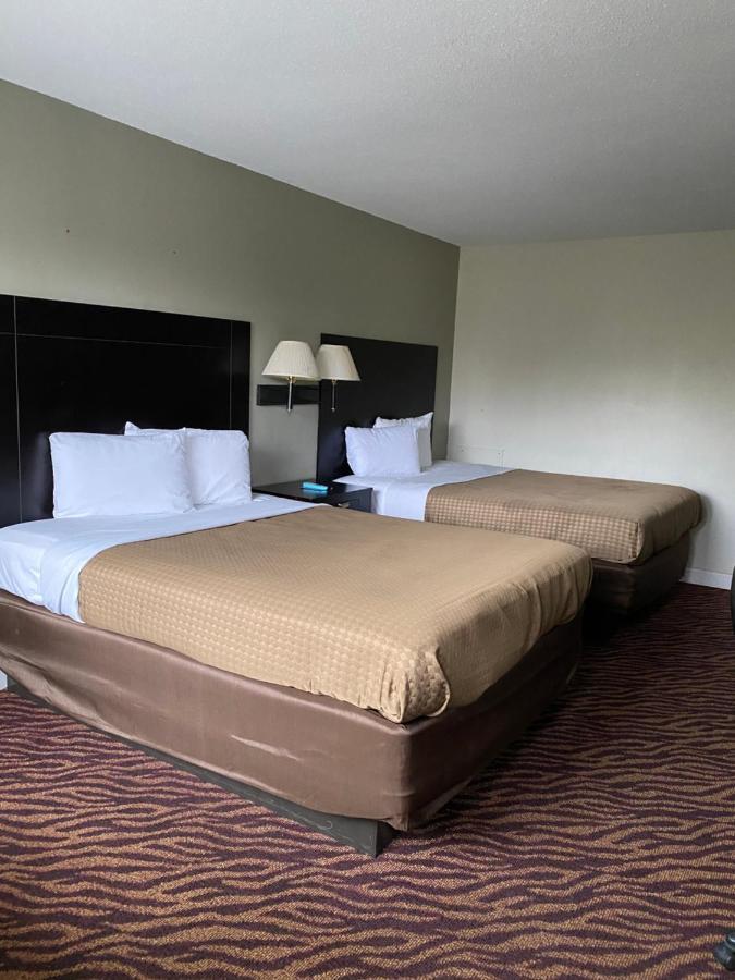 Red Carpet Inn & Suites - Danville Esterno foto